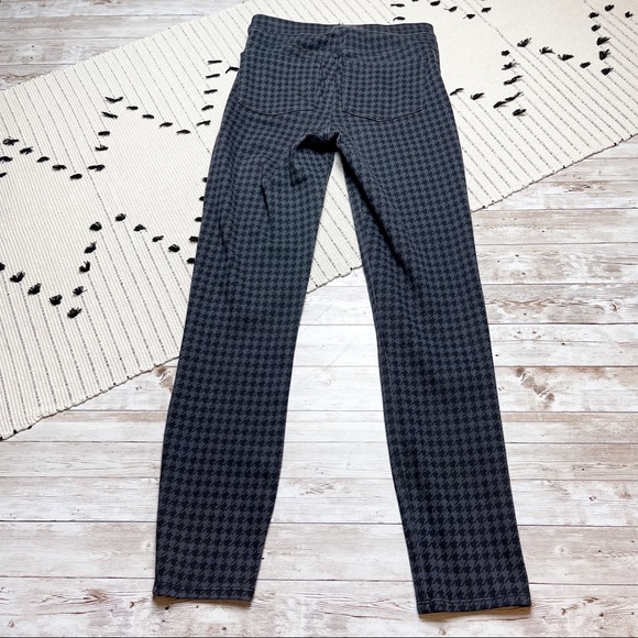 Spanx Jean-ish Ankle Leggings Houndstooth Black Grey Size Extra Small - Picture 4 of 8